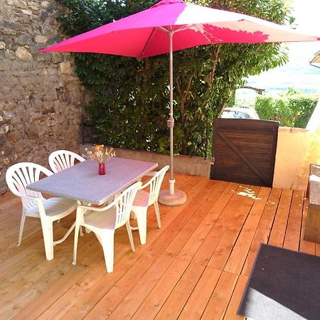 Appartement Spacieux Avec Terrasse Saint-André-dʼEmbrun 외부 사진